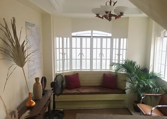 1 River Central Hostel Makati City